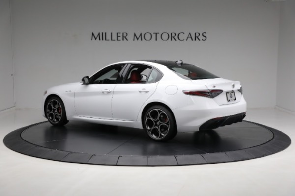 New 2024 Alfa Romeo Giulia Veloce for sale Sold at Pagani of Greenwich in Greenwich CT 06830 9