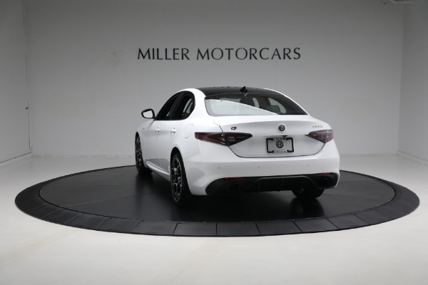 New 2024 Alfa Romeo Giulia Veloce for sale Sold at Pagani of Greenwich in Greenwich CT 06830 11