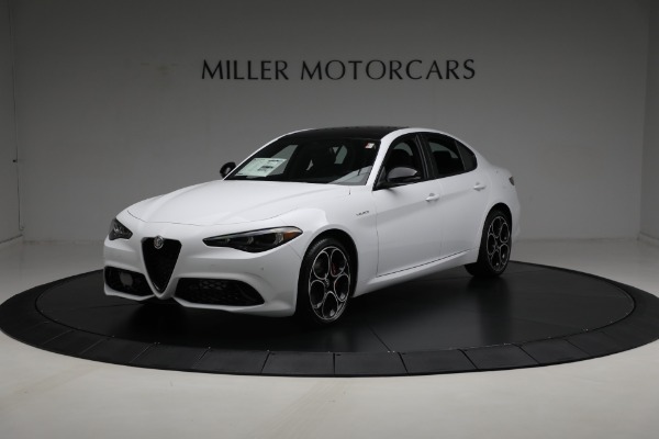 New 2024 Alfa Romeo Giulia Veloce for sale Sold at Pagani of Greenwich in Greenwich CT 06830 3