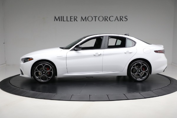 New 2024 Alfa Romeo Giulia Veloce for sale Sold at Pagani of Greenwich in Greenwich CT 06830 6