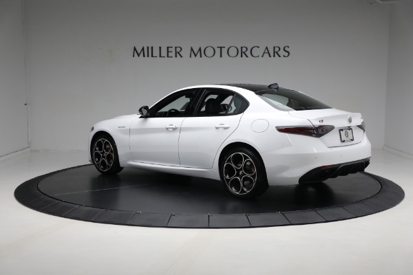 New 2024 Alfa Romeo Giulia Veloce for sale Sold at Pagani of Greenwich in Greenwich CT 06830 9