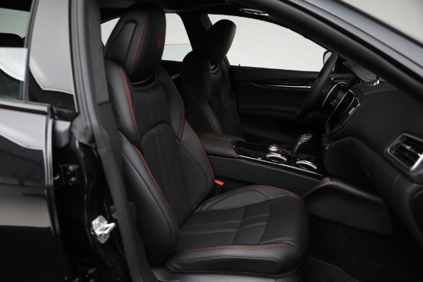 New 2024 Maserati Ghibli Modena Ultima Q4 for sale Sold at Pagani of Greenwich in Greenwich CT 06830 28