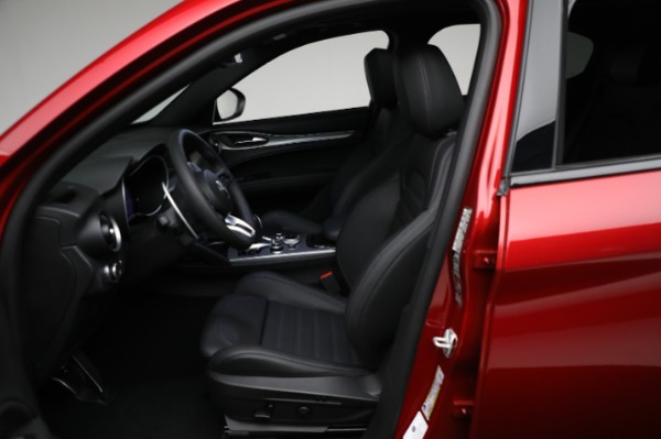 New 2024 Alfa Romeo Stelvio Veloce for sale Sold at Pagani of Greenwich in Greenwich CT 06830 27