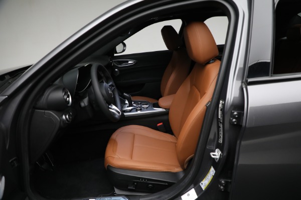 New 2024 Alfa Romeo Giulia Ti for sale Sold at Pagani of Greenwich in Greenwich CT 06830 27