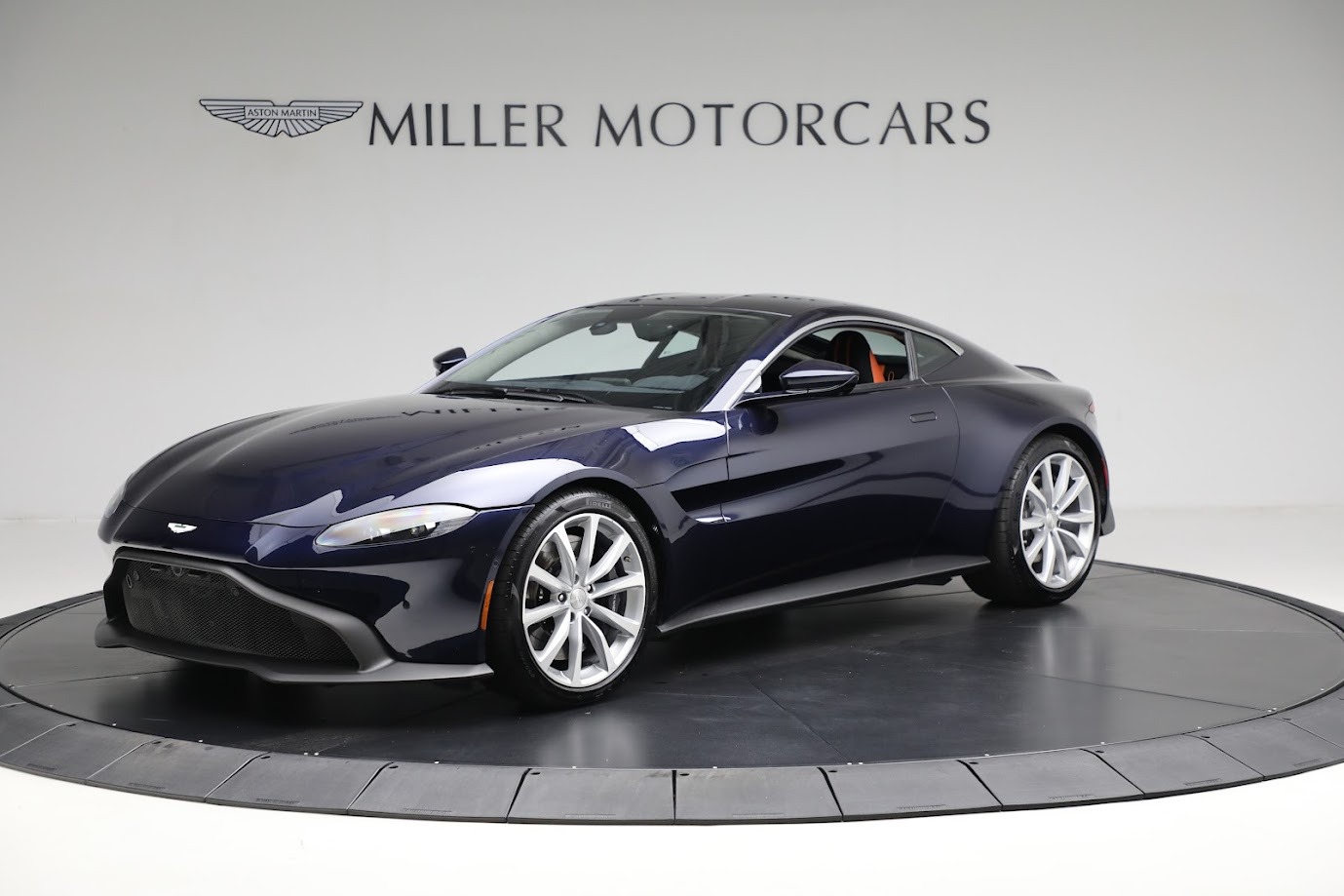 Used 2020 Aston Martin Vantage for sale $109,900 at Pagani of Greenwich in Greenwich CT 06830 1