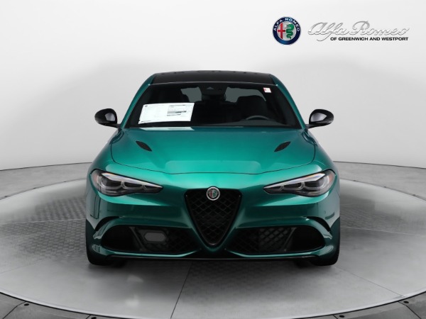 New 2024 Alfa Romeo Giulia Quadrifoglio for sale $89,115 at Pagani of Greenwich in Greenwich CT 06830 27