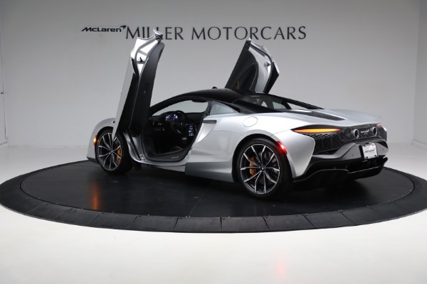 New 2023 McLaren Artura Vision for sale Sold at Pagani of Greenwich in Greenwich CT 06830 15