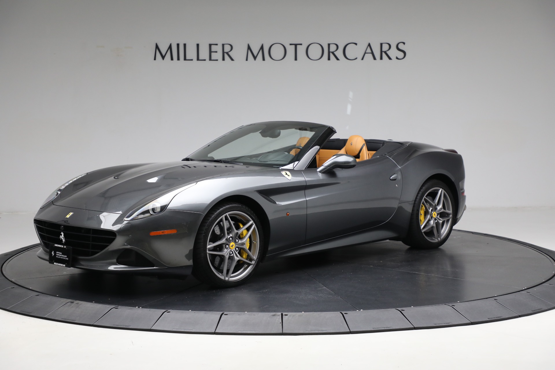 Used 2015 Ferrari California T for sale Sold at Pagani of Greenwich in Greenwich CT 06830 1