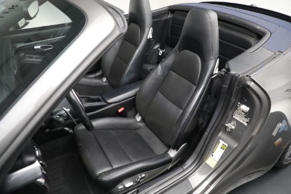 Used 2015 Porsche 911 Carrera 4S for sale Sold at Pagani of Greenwich in Greenwich CT 06830 21