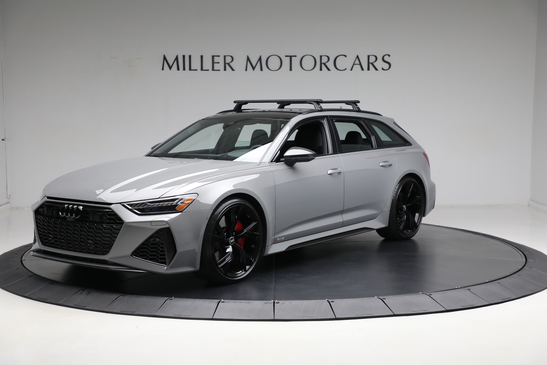 Used 2022 Audi RS 6 Avant 4.0T quattro Avant for sale Sold at Pagani of Greenwich in Greenwich CT 06830 1