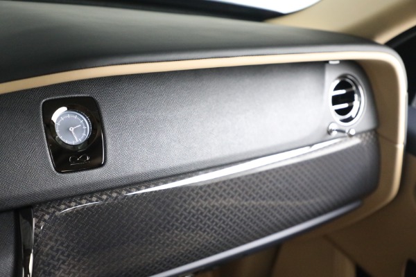 Used 2024 Rolls-Royce Black Badge Cullinan for sale Sold at Pagani of Greenwich in Greenwich CT 06830 27