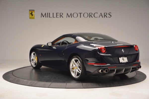 Used 2015 Ferrari California T for sale Sold at Pagani of Greenwich in Greenwich CT 06830 17