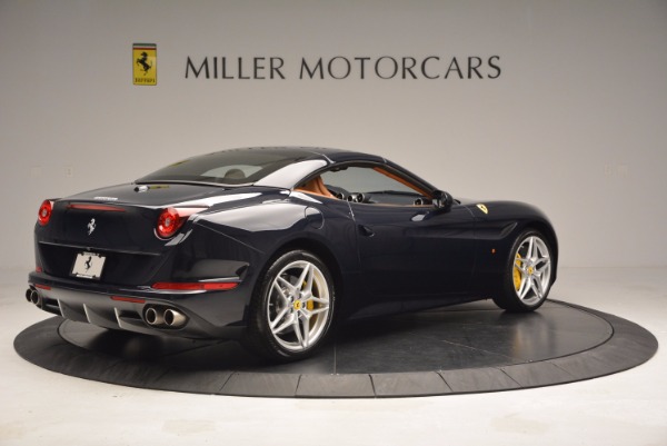 Used 2015 Ferrari California T for sale Sold at Pagani of Greenwich in Greenwich CT 06830 20