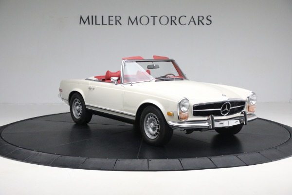 Used 1970 Mercedes-Benz 280 SL for sale Sold at Pagani of Greenwich in Greenwich CT 06830 12