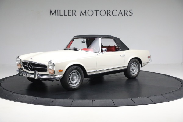 Used 1970 Mercedes-Benz 280 SL for sale Sold at Pagani of Greenwich in Greenwich CT 06830 14