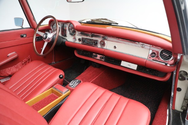 Used 1970 Mercedes-Benz 280 SL for sale Sold at Pagani of Greenwich in Greenwich CT 06830 23