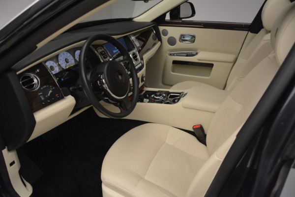 Used 2013 Rolls-Royce Ghost for sale Sold at Pagani of Greenwich in Greenwich CT 06830 25