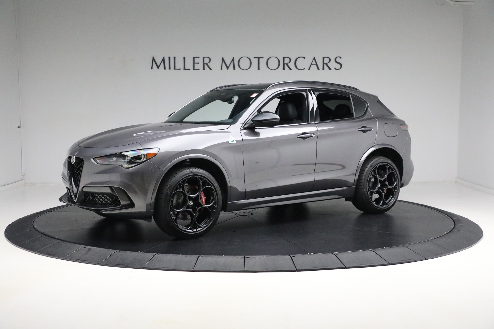New 2024 Alfa Romeo Stelvio Quadrifoglio for sale $94,570 at Pagani of Greenwich in Greenwich CT 06830 1