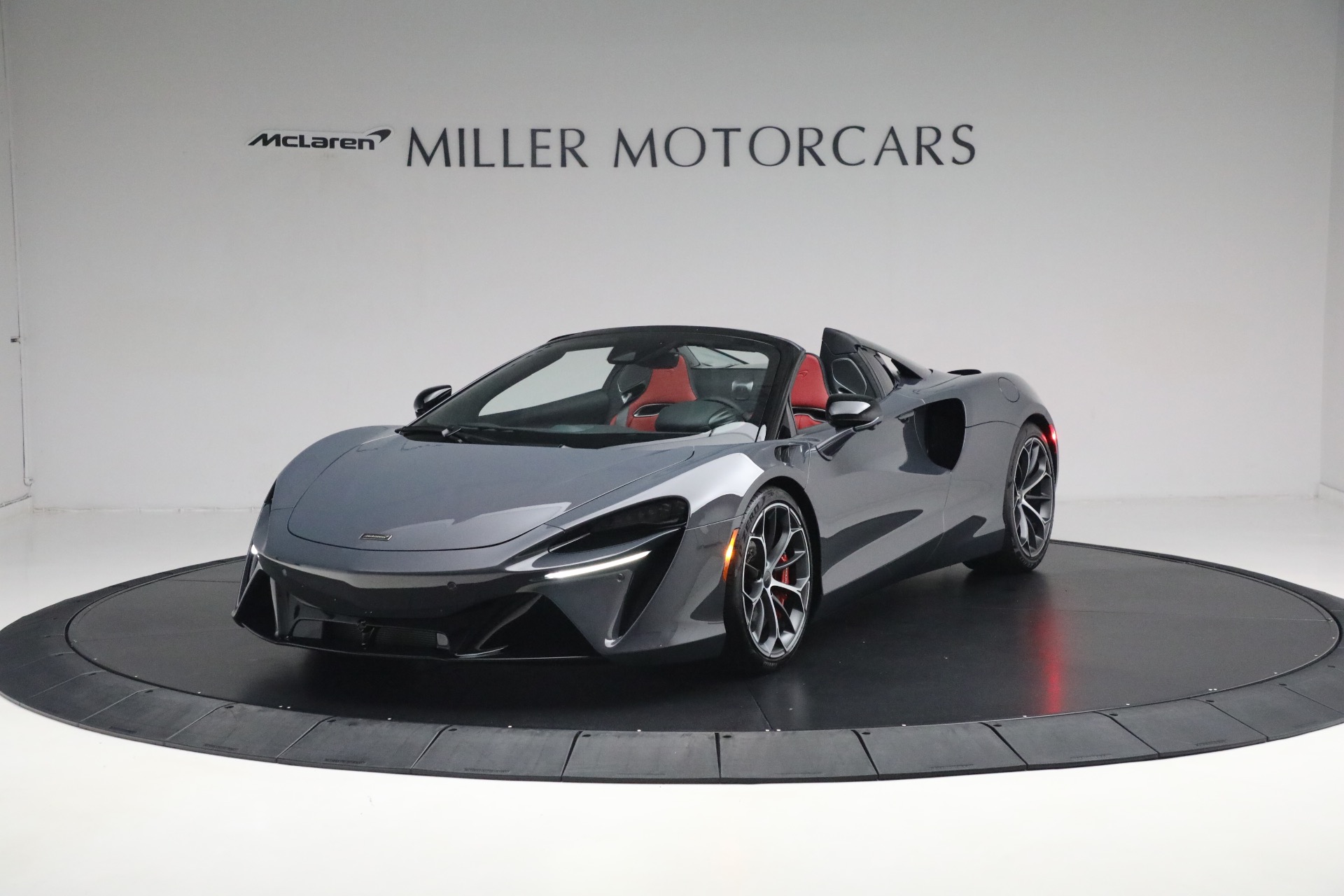 New 2025 McLaren Artura Spider TechLux for sale $346,318 at Pagani of Greenwich in Greenwich CT 06830 1