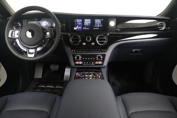 Used 2024 Rolls-Royce Spectre for sale Call for price at Pagani of Greenwich in Greenwich CT 06830 4