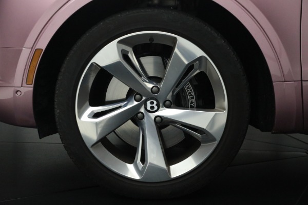 Used 2019 Bentley Bentayga V8 for sale Sold at Pagani of Greenwich in Greenwich CT 06830 17