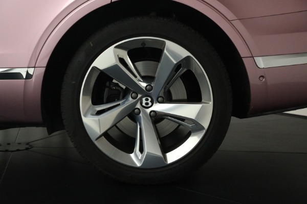 Used 2019 Bentley Bentayga V8 for sale Sold at Pagani of Greenwich in Greenwich CT 06830 18