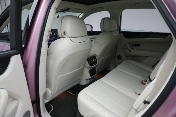 Used 2019 Bentley Bentayga V8 for sale Sold at Pagani of Greenwich in Greenwich CT 06830 23