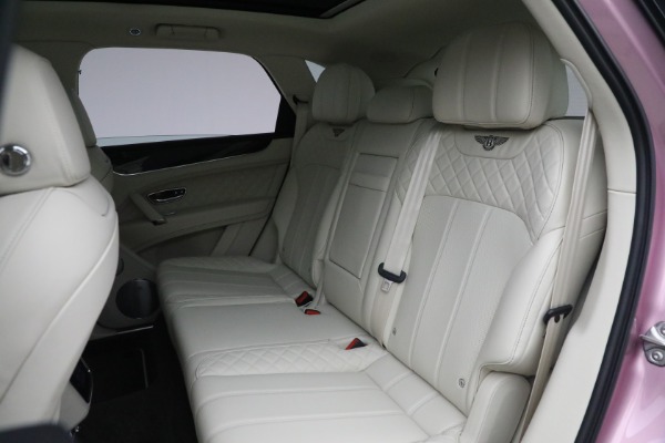 Used 2019 Bentley Bentayga V8 for sale Sold at Pagani of Greenwich in Greenwich CT 06830 25
