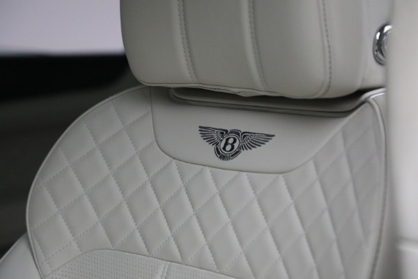 Used 2019 Bentley Bentayga V8 for sale Sold at Pagani of Greenwich in Greenwich CT 06830 26