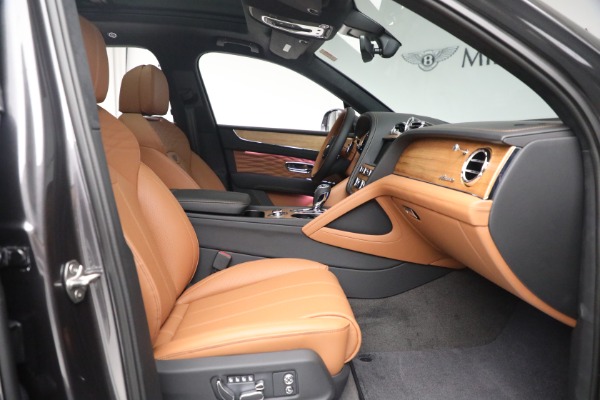 New 2024 Bentley Bentayga Azure V8 for sale Sold at Pagani of Greenwich in Greenwich CT 06830 25