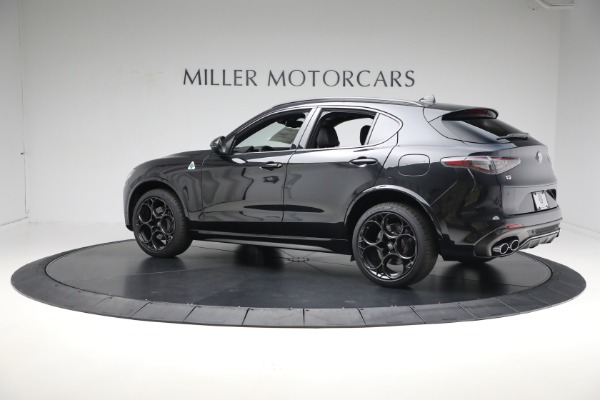 New 2024 Alfa Romeo Stelvio Quadrifoglio for sale $77,900 at Pagani of Greenwich in Greenwich CT 06830 11