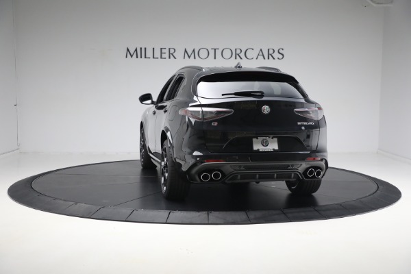 New 2024 Alfa Romeo Stelvio Quadrifoglio for sale $77,900 at Pagani of Greenwich in Greenwich CT 06830 15