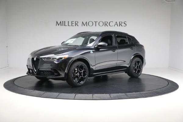 New 2024 Alfa Romeo Stelvio Quadrifoglio for sale $77,900 at Pagani of Greenwich in Greenwich CT 06830 5