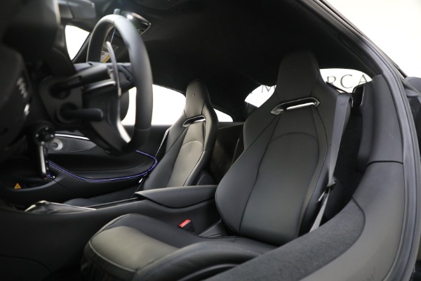 Used 2025 McLaren Artura TechLux for sale $227,900 at Pagani of Greenwich in Greenwich CT 06830 18