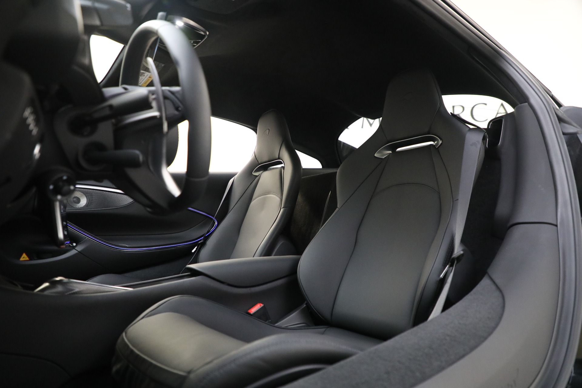 2025 McLaren Artura Techlux - Photo 18
