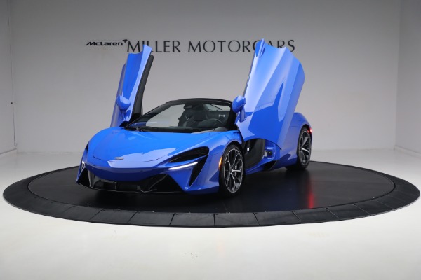 New 2025 McLaren Artura Spider Performance for sale $329,718 at Pagani of Greenwich in Greenwich CT 06830 26
