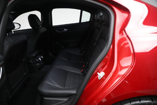 Used 2024 Alfa Romeo Giulia Quadrifoglio for sale $71,900 at Pagani of Greenwich in Greenwich CT 06830 28