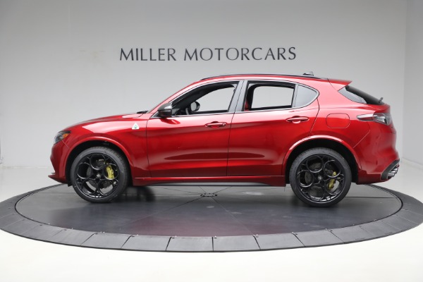 New 2024 Alfa Romeo Stelvio Quadrifoglio Carbon pkge for sale $85,410 at Pagani of Greenwich in Greenwich CT 06830 10