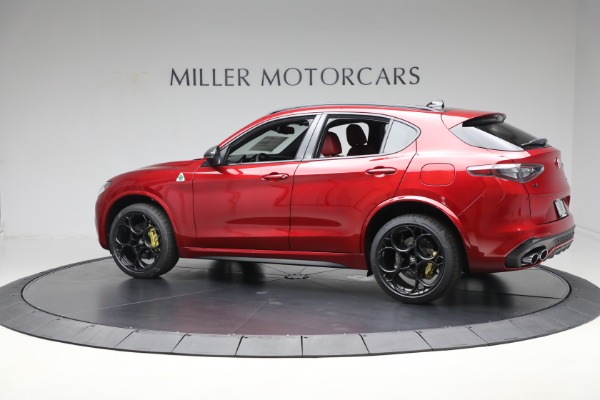 New 2024 Alfa Romeo Stelvio Quadrifoglio Carbon pkge for sale $85,410 at Pagani of Greenwich in Greenwich CT 06830 12