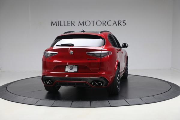 New 2024 Alfa Romeo Stelvio Quadrifoglio Carbon pkge for sale $85,410 at Pagani of Greenwich in Greenwich CT 06830 19