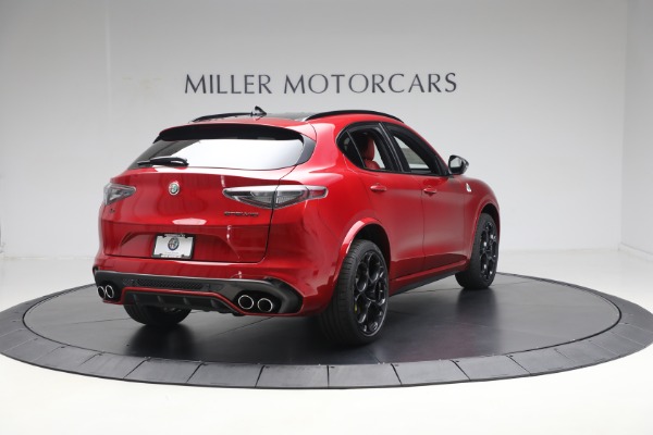New 2024 Alfa Romeo Stelvio Quadrifoglio Carbon pkge for sale $85,410 at Pagani of Greenwich in Greenwich CT 06830 20