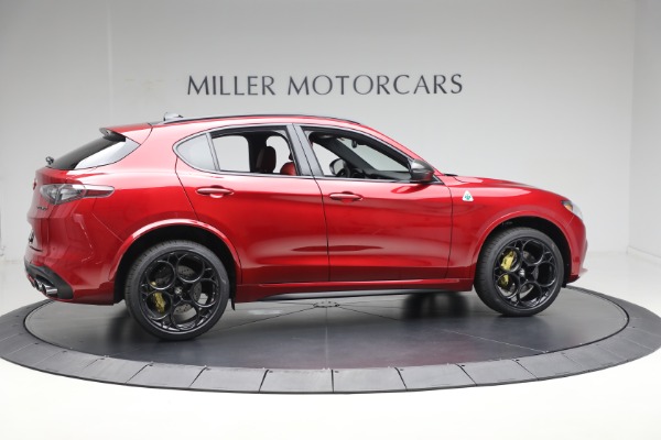 New 2024 Alfa Romeo Stelvio Quadrifoglio Carbon pkge for sale $85,410 at Pagani of Greenwich in Greenwich CT 06830 23