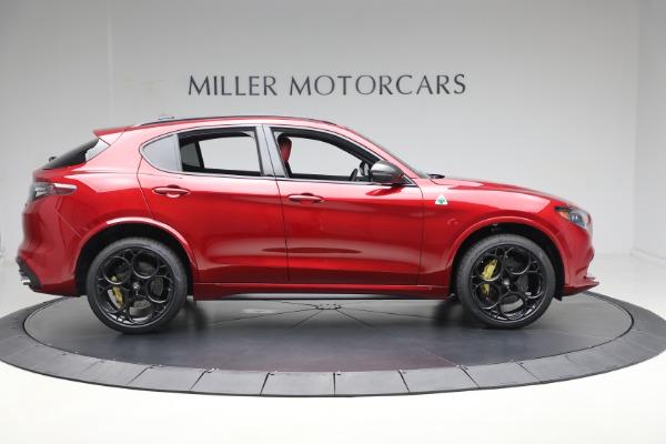 New 2024 Alfa Romeo Stelvio Quadrifoglio Carbon pkge for sale $85,410 at Pagani of Greenwich in Greenwich CT 06830 25