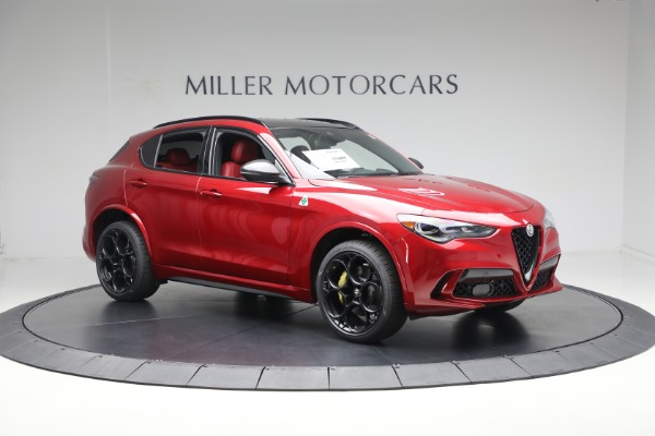 New 2024 Alfa Romeo Stelvio Quadrifoglio Carbon pkge for sale $85,410 at Pagani of Greenwich in Greenwich CT 06830 28