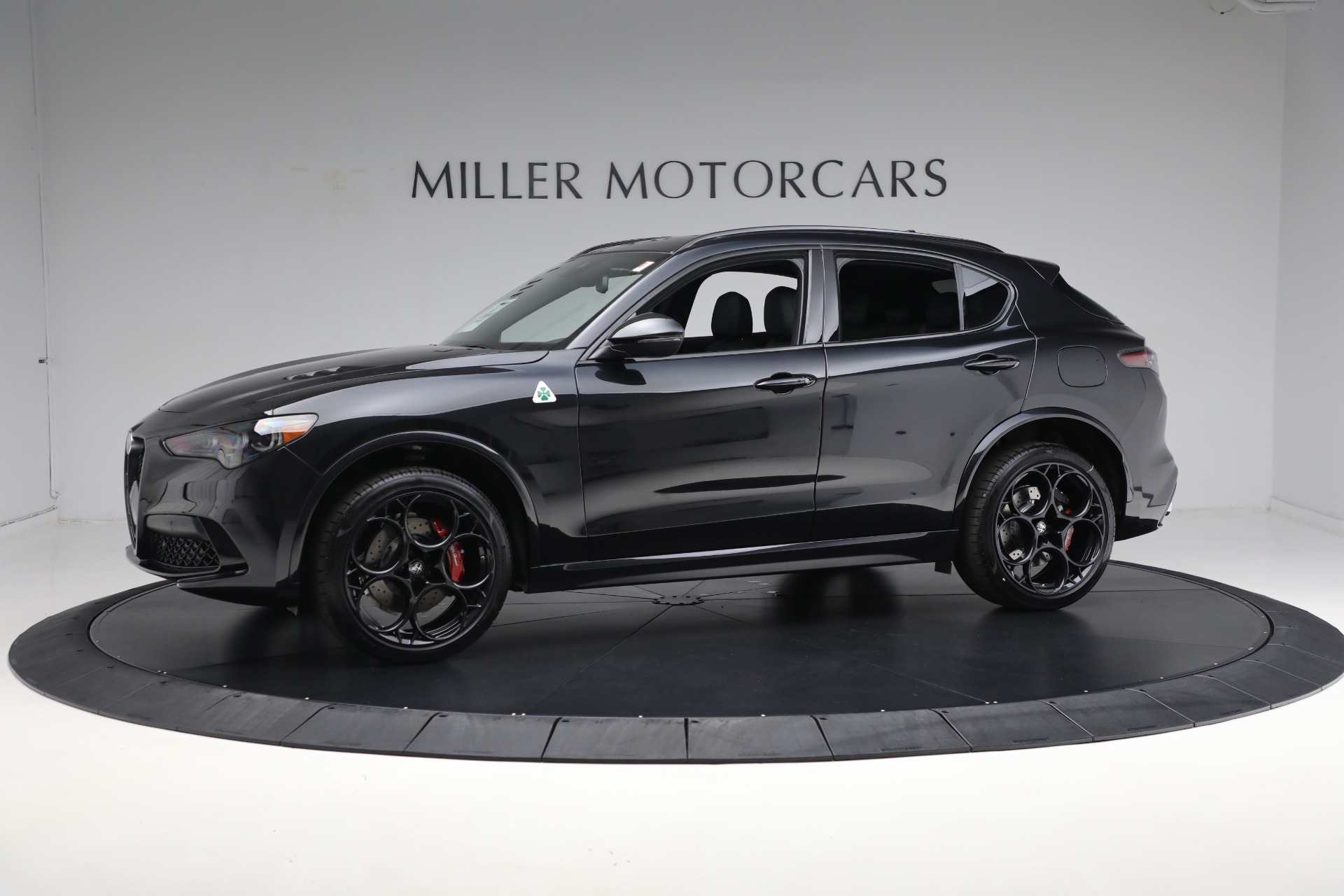 New 2024 Alfa Romeo Stelvio Quadrifoglio for sale $78,900 at Pagani of Greenwich in Greenwich CT 06830 1
