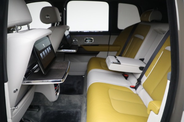 Used 2025 Rolls-Royce Cullinan for sale Sold at Pagani of Greenwich in Greenwich CT 06830 27
