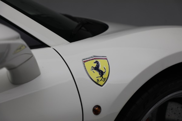 Used 2019 Ferrari 488 Spider for sale Sold at Pagani of Greenwich in Greenwich CT 06830 27