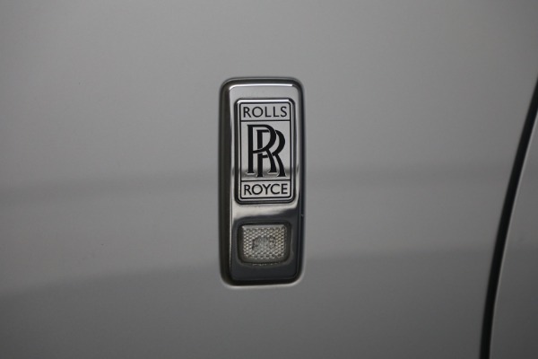 Used 2017 Rolls-Royce Wraith for sale Sold at Pagani of Greenwich in Greenwich CT 06830 19