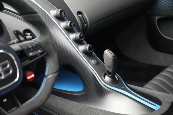 Used 2021 Bugatti Chiron Pur Sport for sale Call for price at Pagani of Greenwich in Greenwich CT 06830 17