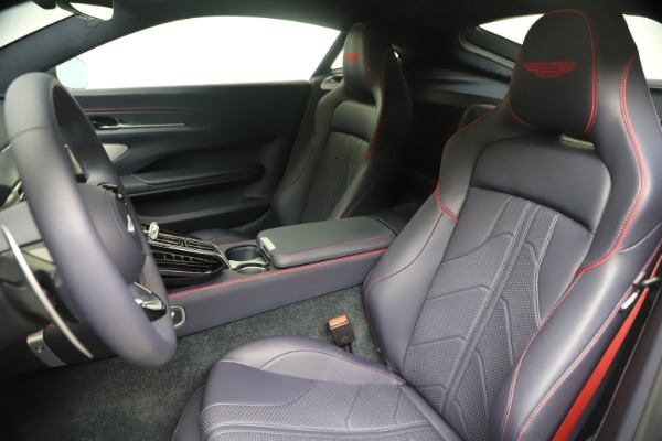 New 2025 Aston Martin Vantage for sale Sold at Pagani of Greenwich in Greenwich CT 06830 14